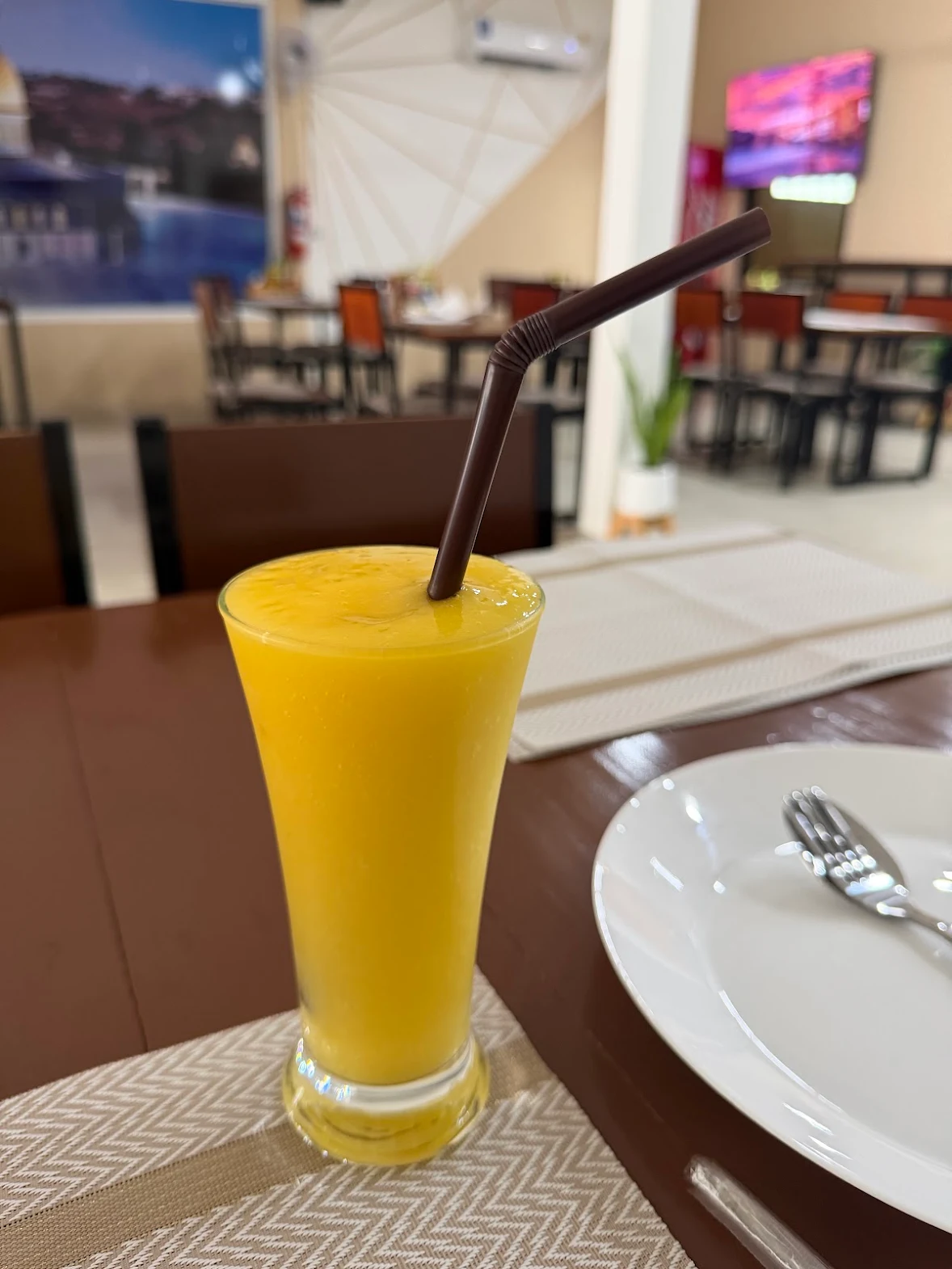 Fresh mango juice at Jerusalem Restaurant Patong